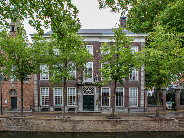 Meisjeshuis