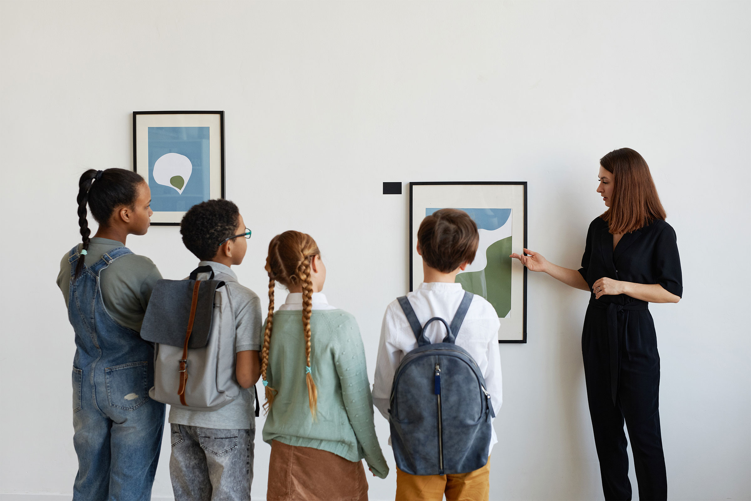 Children at an art gallery